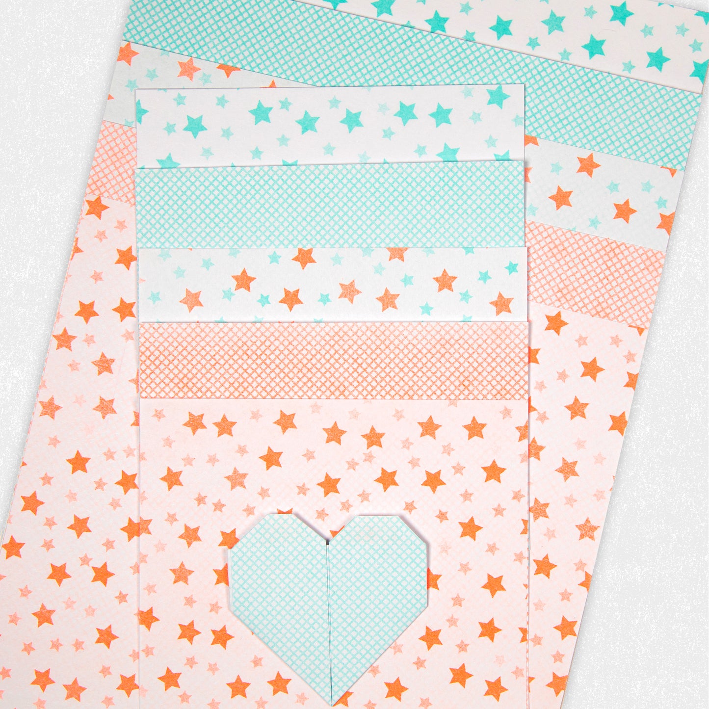 Risolove to fold - Risographie Origami Papier